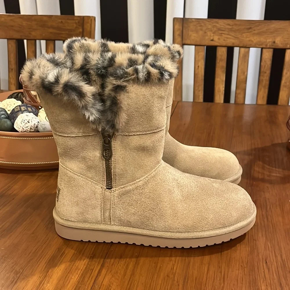 Koolaburra by Ugg Aribel Short Leopard Boots zip Women’s Size 10